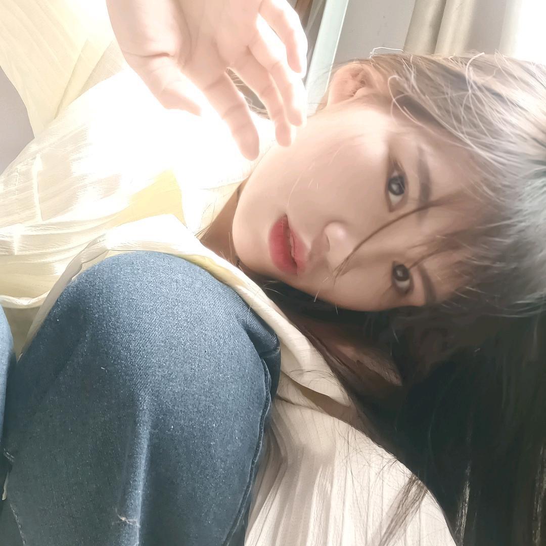 依昴.