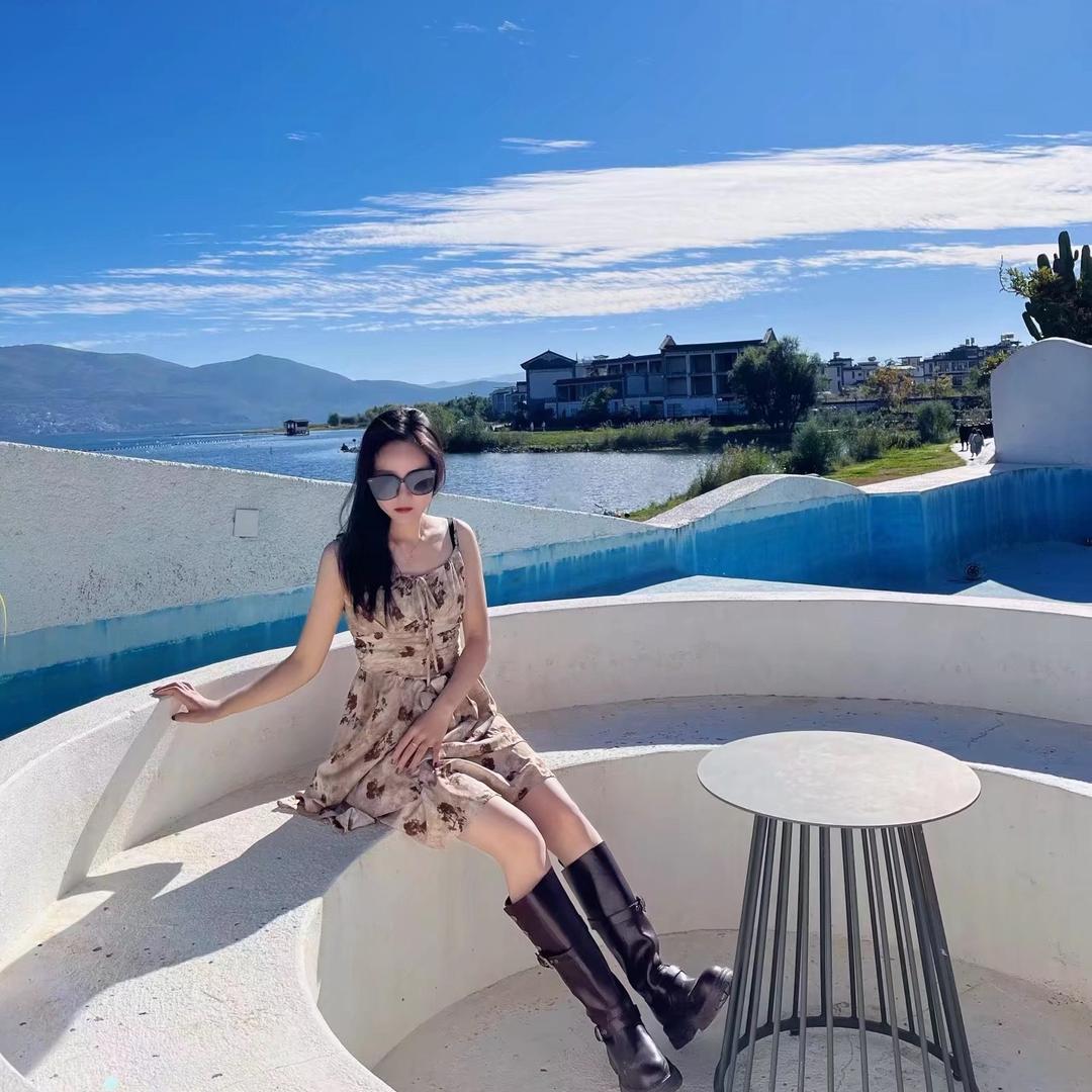 小贝壳🐚