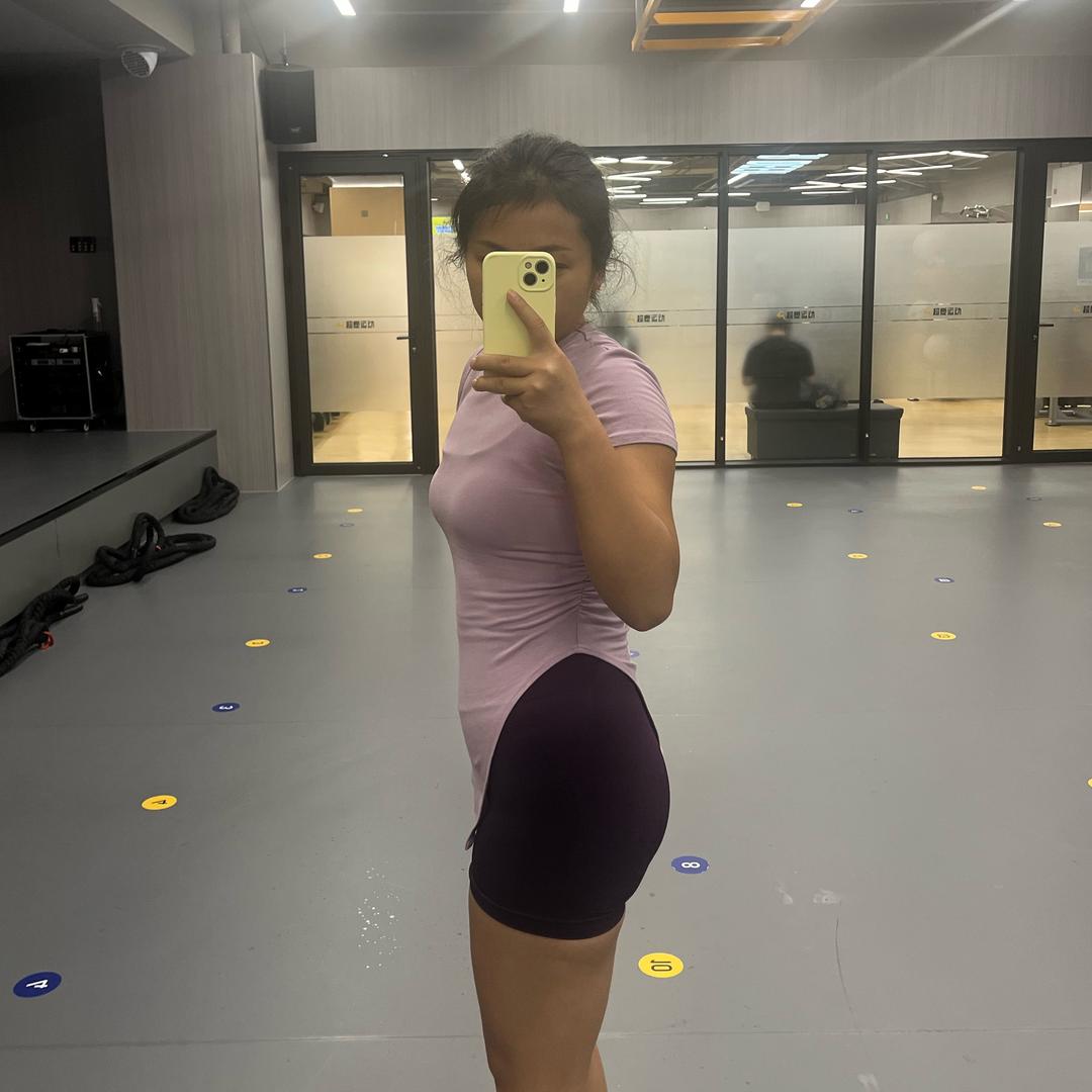 蓬月（自学瑜伽）