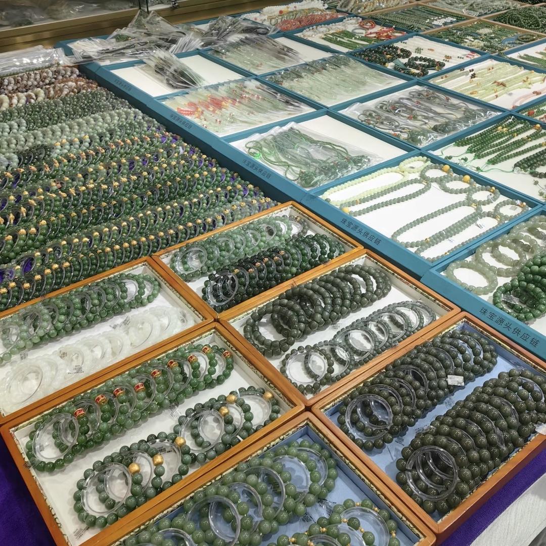 承柠甄选珠宝店