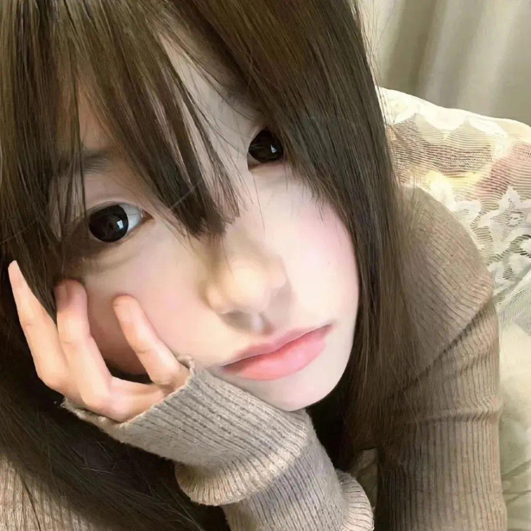 发呆小紫