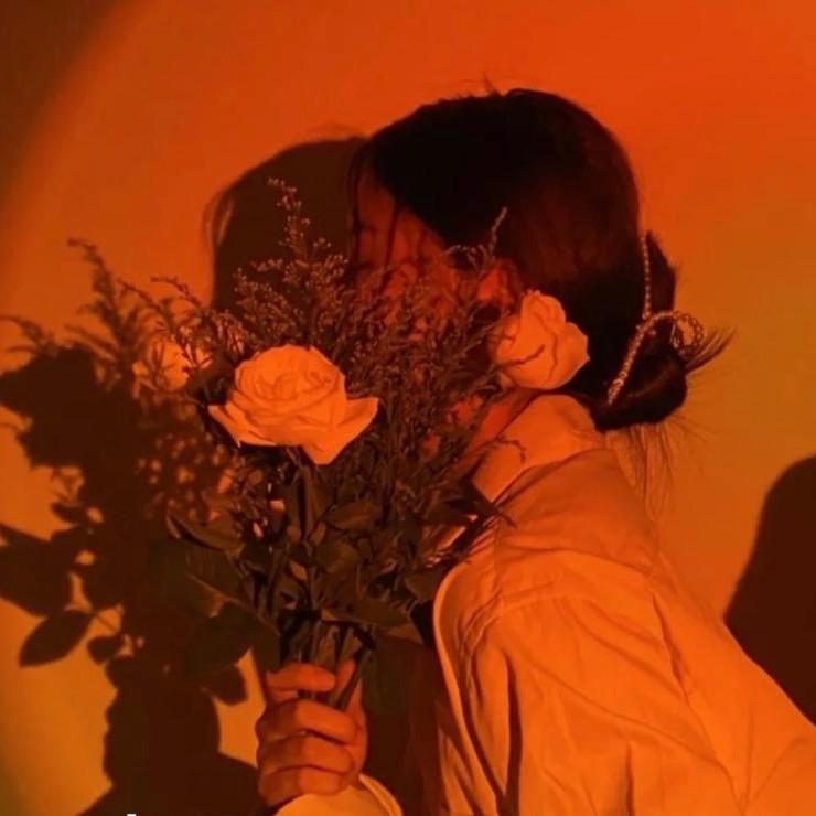 🧚🏻‍♀️