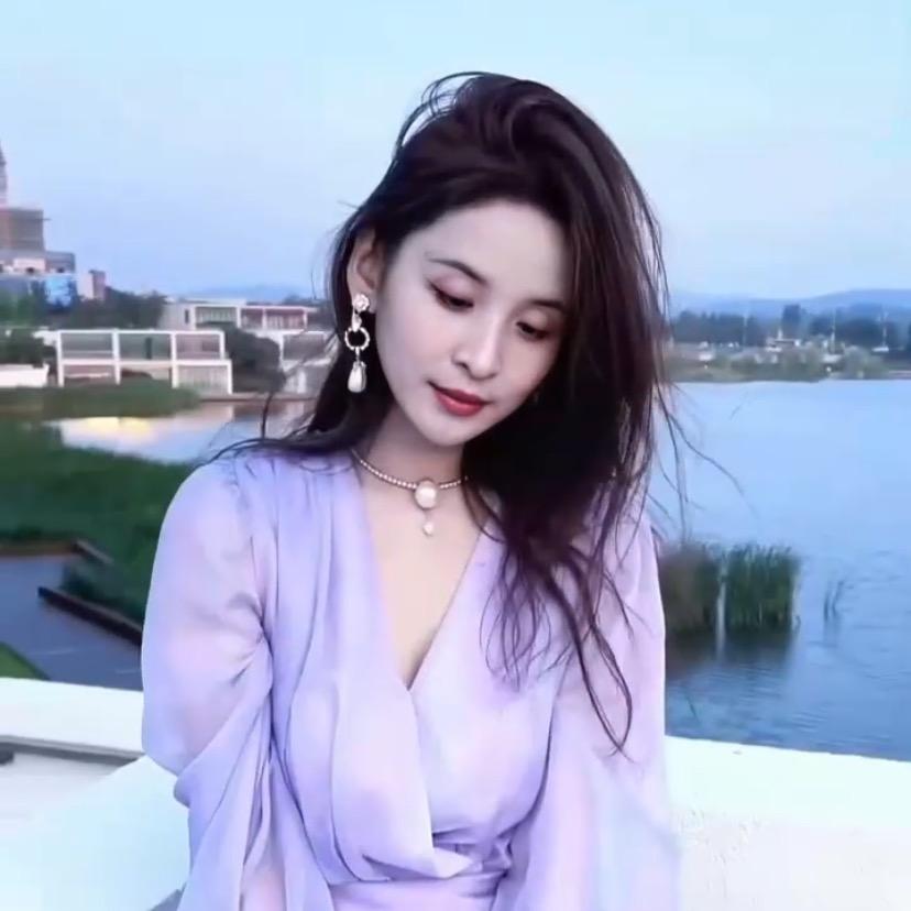 @静待花开°C🌸