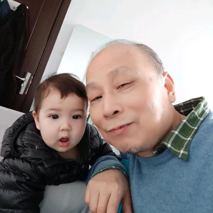 六十有七