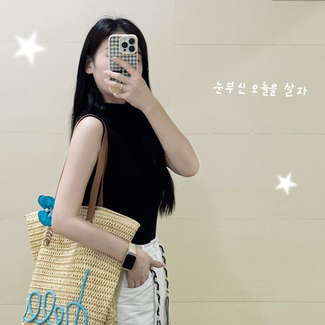 🌙白茶清欢无别事