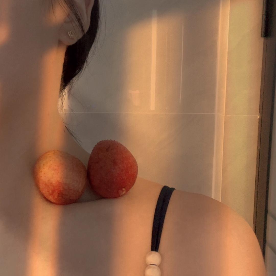 木子.  Li