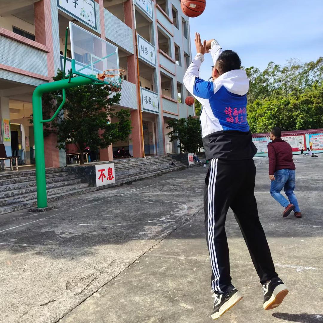 黄磊 玉柴二区体彩