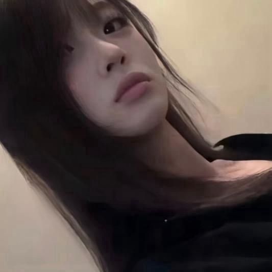 小     Y
