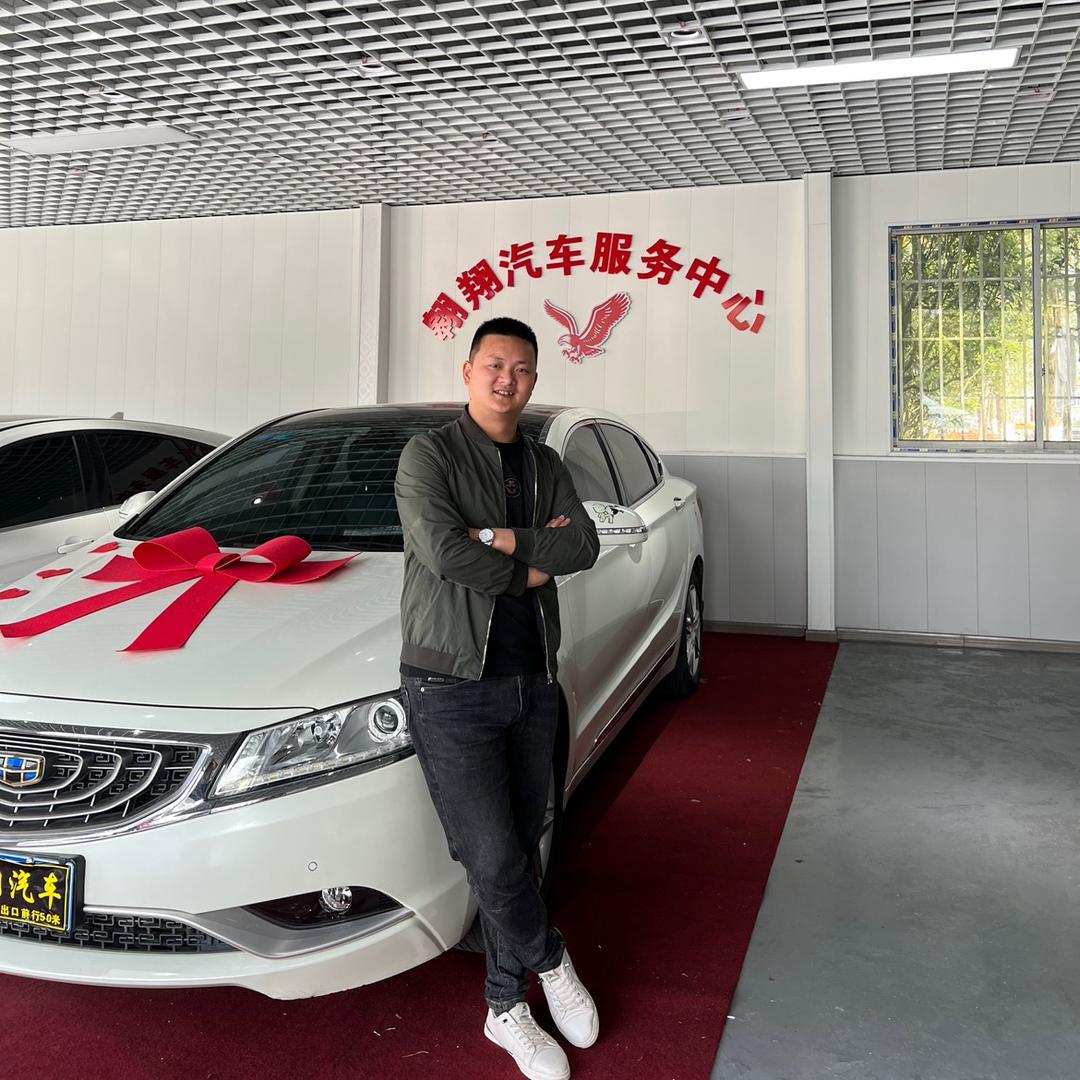 翱 翔 汽 车