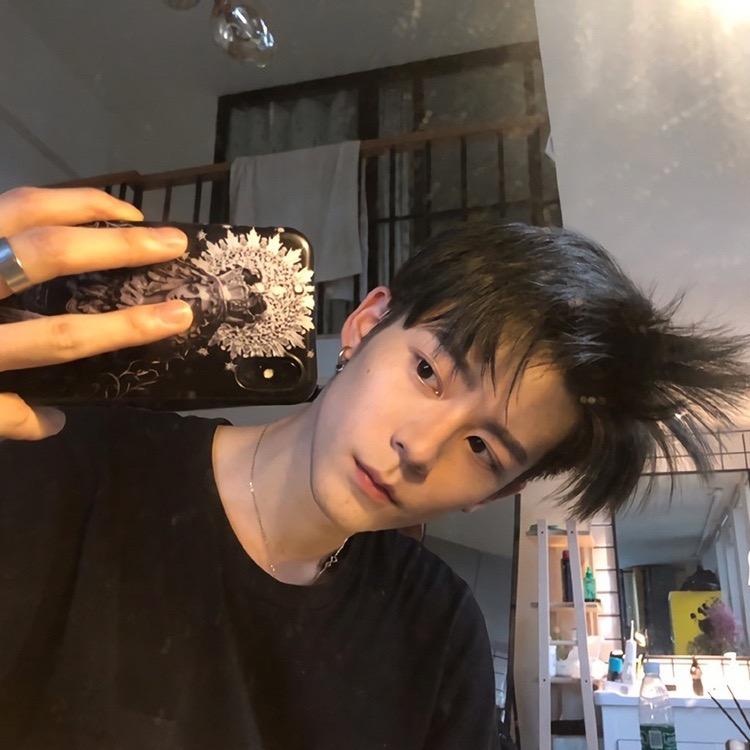 航航在努力