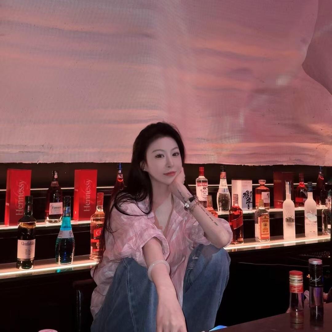 HEIYEBAR黑夜_Mia