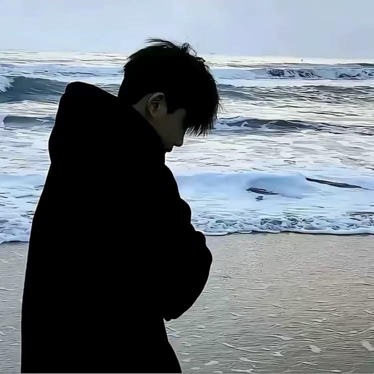 小尹要开心吖
