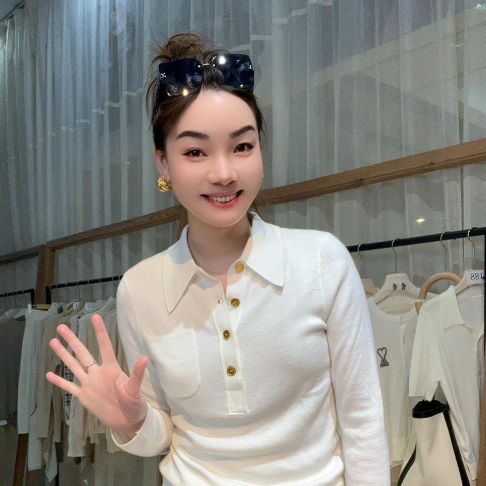 维丽博女装店