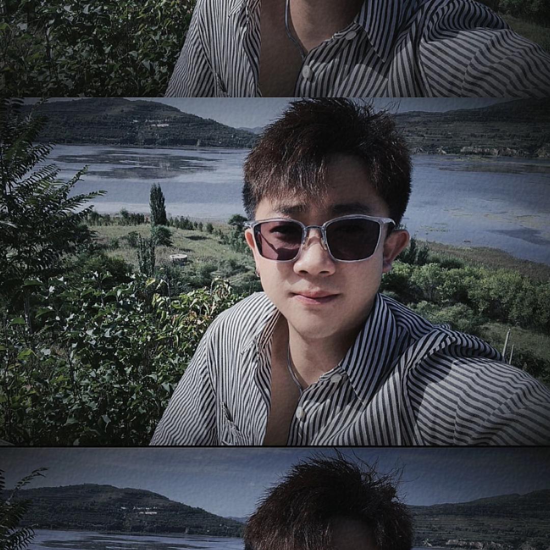 蔚澜游泳健身何经理