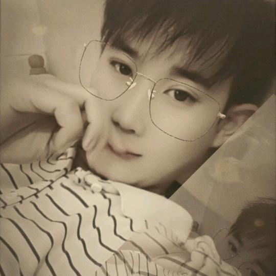 @贵E  忍不住想你 👬