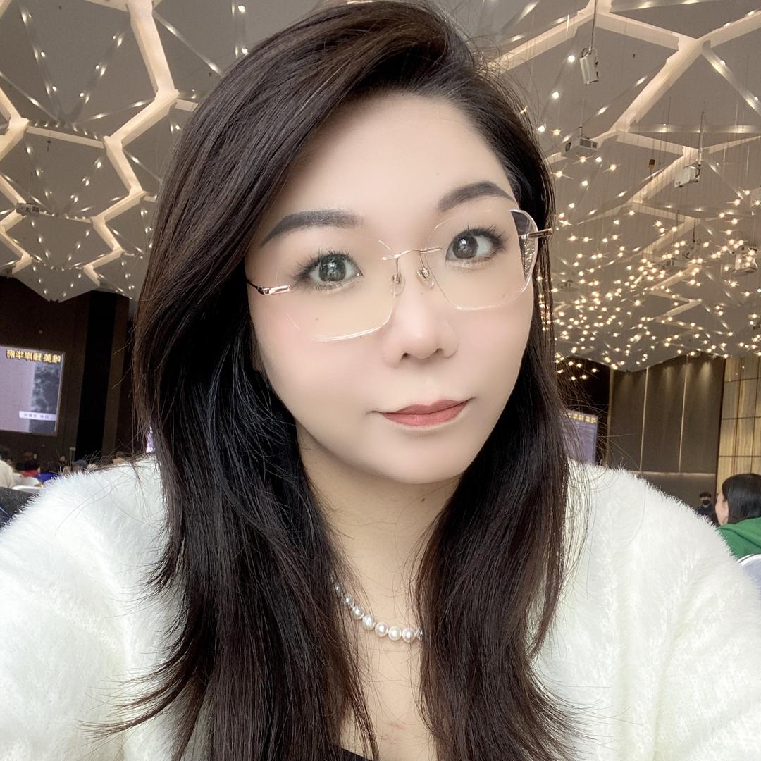 品贤💋