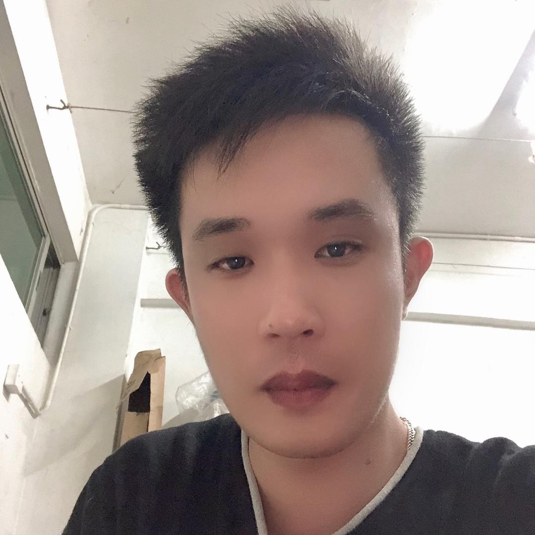 黄少