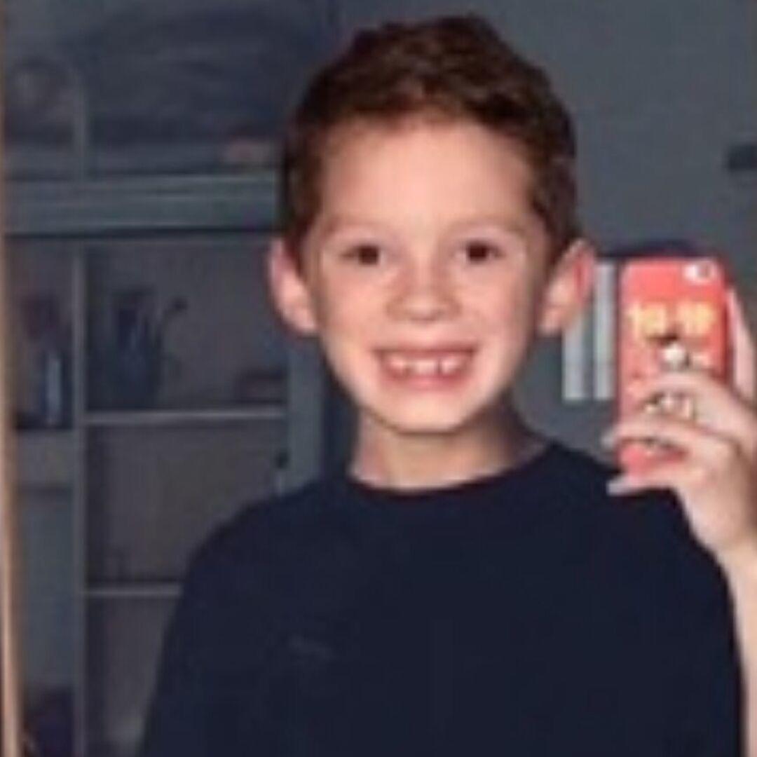 猛踹瘸子那条坏腿