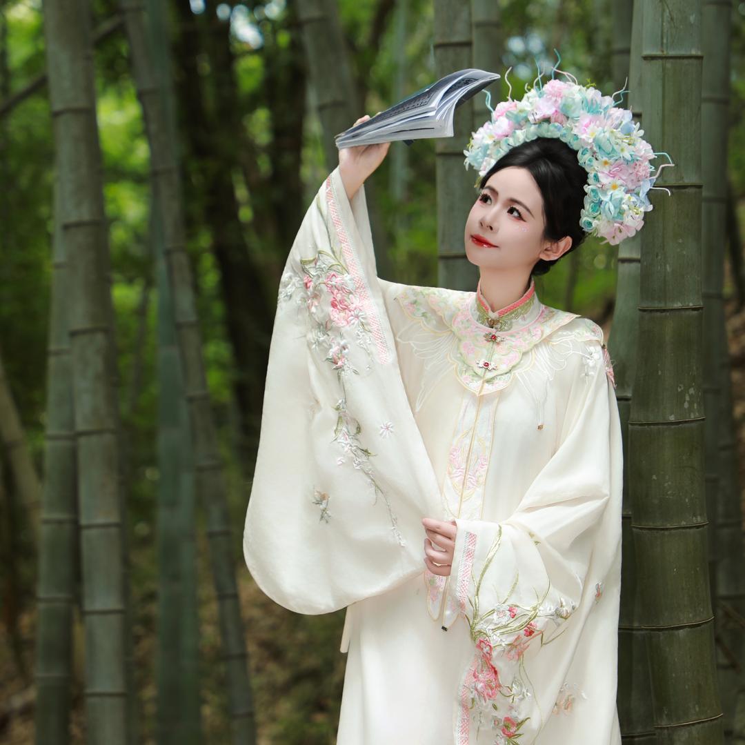 一只无名花（东阳大叔豪车租赁）