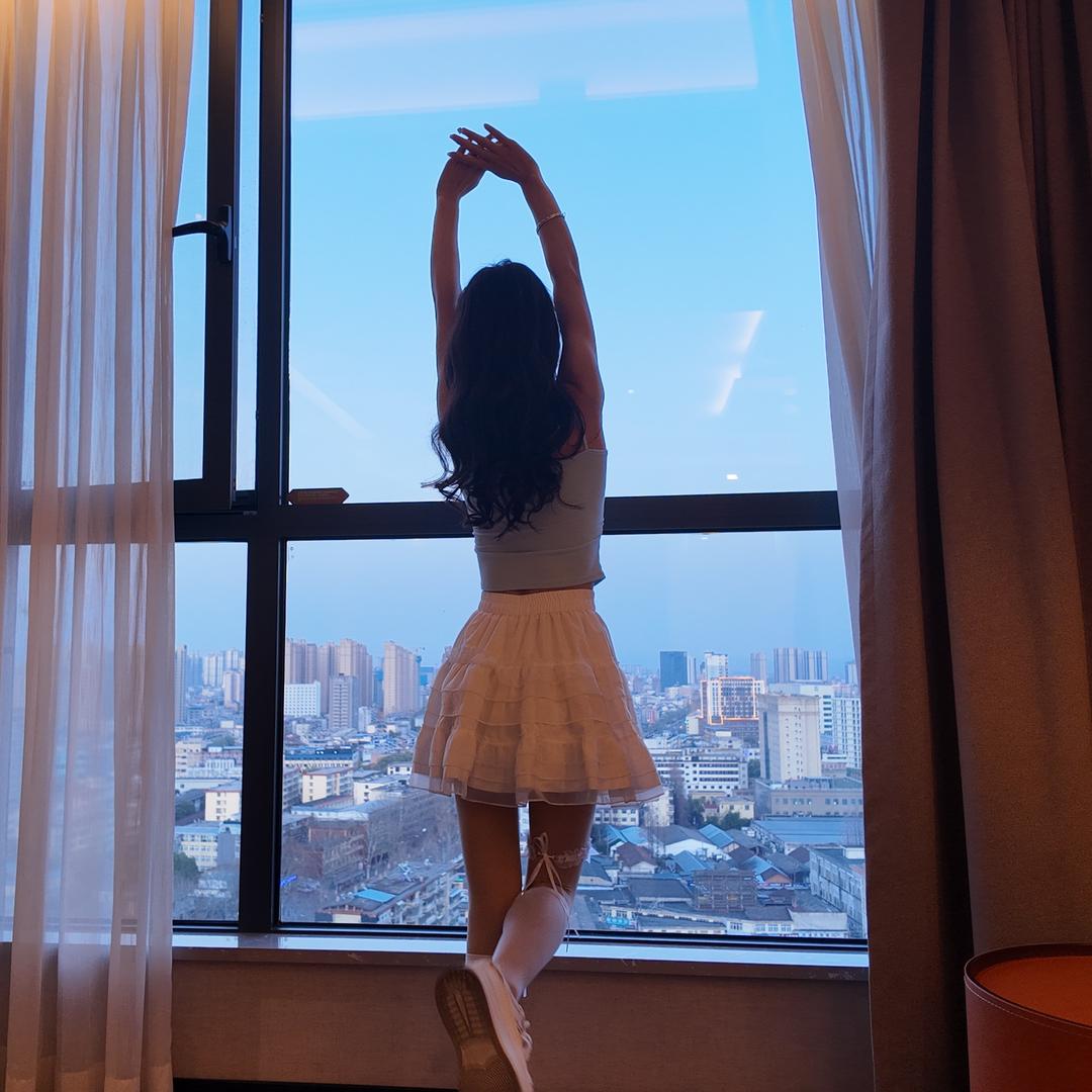 星璨女团（东哥）