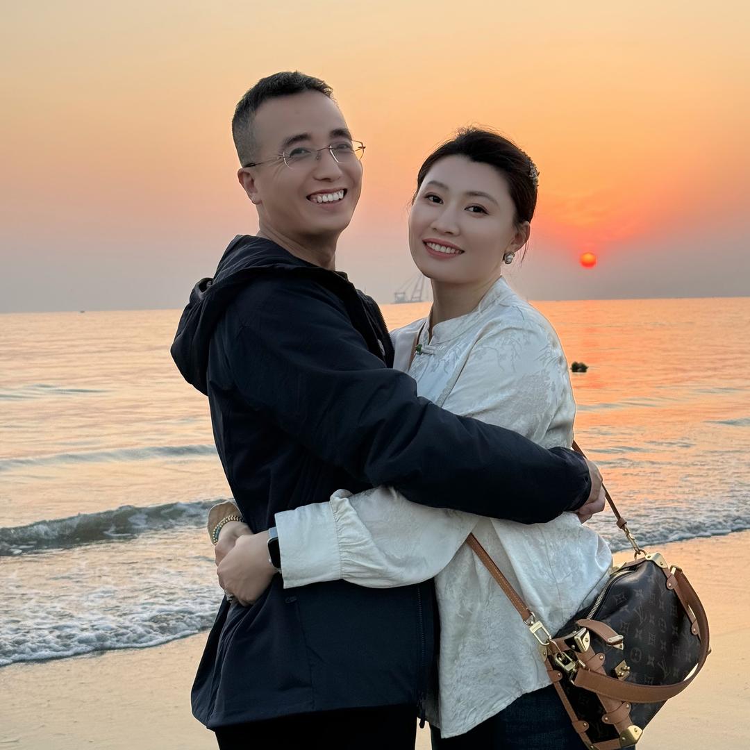 哈迷&班爸爸二婚夫妇(孕晚期)