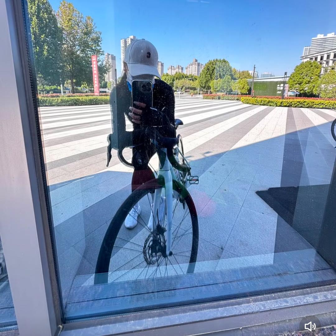 吖吖爱骑行🚴