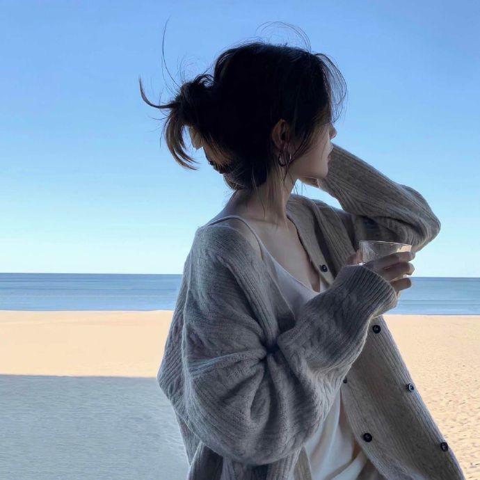 一瓶小桃芝