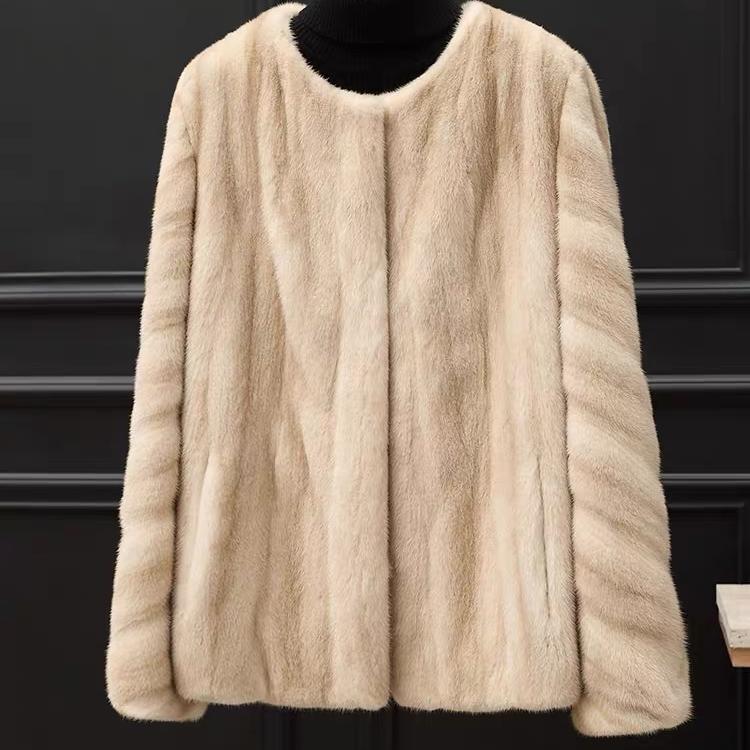 小燕子轻奢皮草