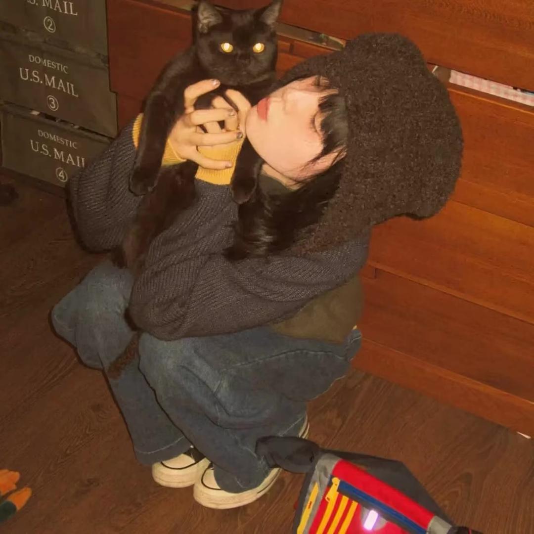 🖤