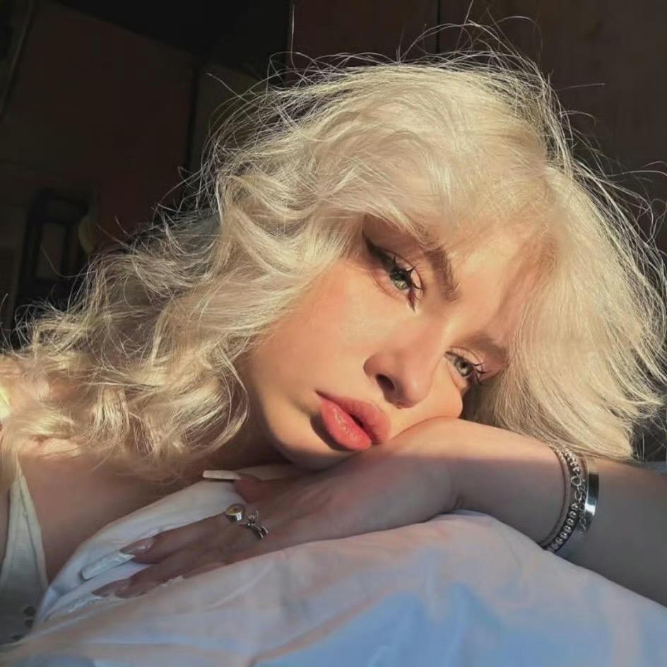 BARBIE  W·Y