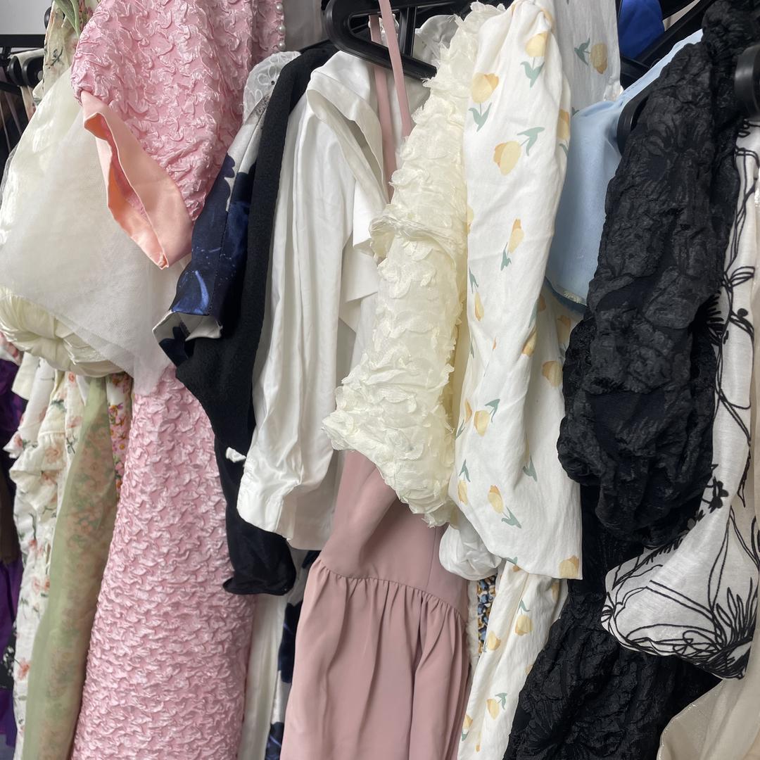 静静服饰批发