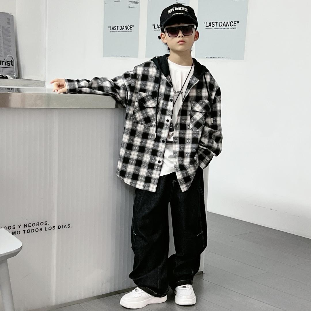 涵曦童装潮流@（同款在橱窗）