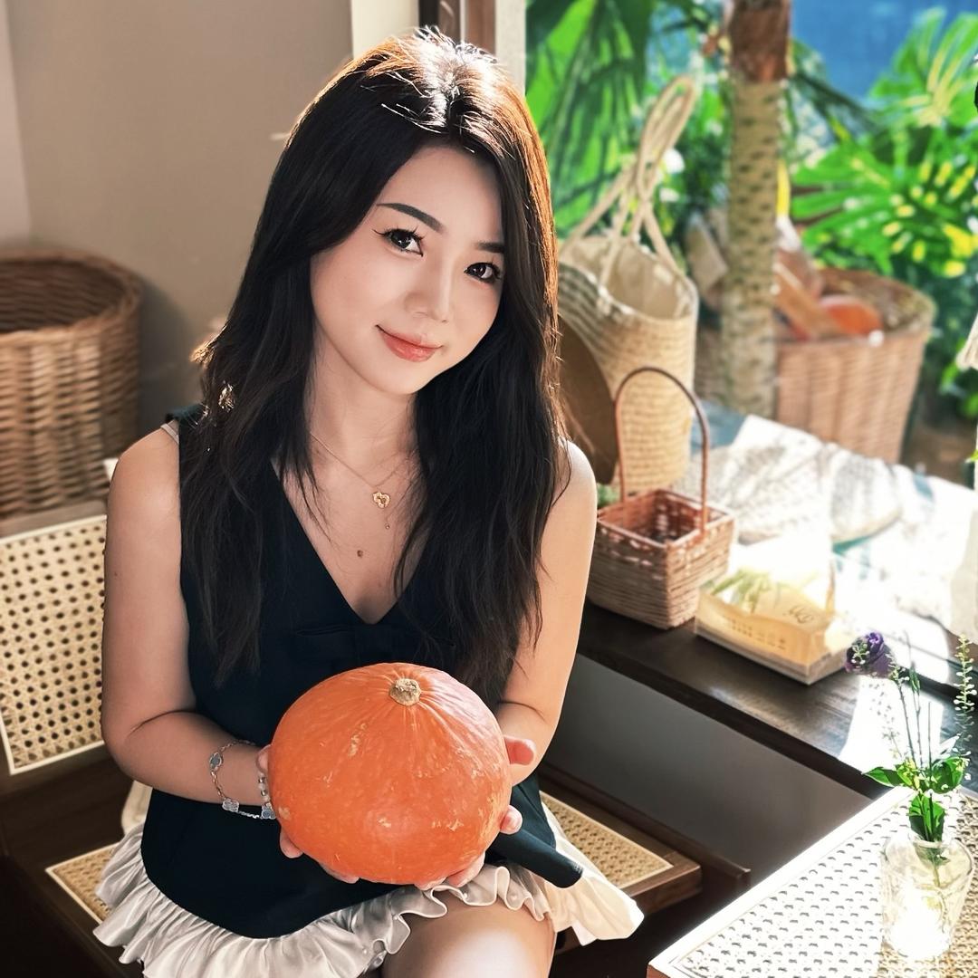 谭小姐