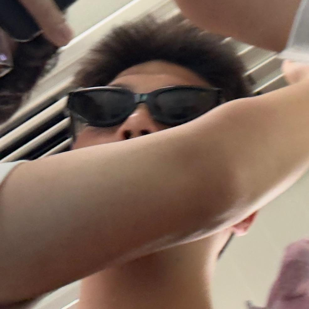 𝑨𝑳𝑬𝑿𝑿