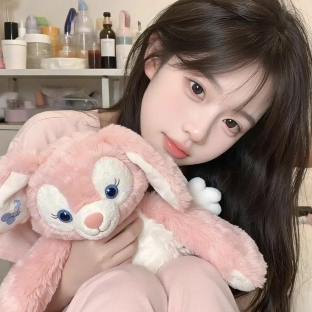 ღ 奶莓软糖🍬