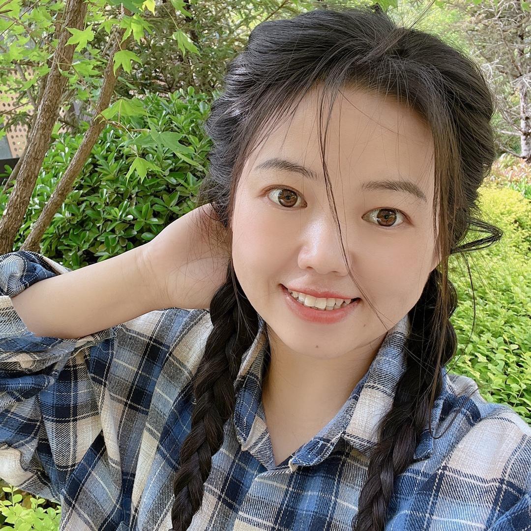 小灿 首播