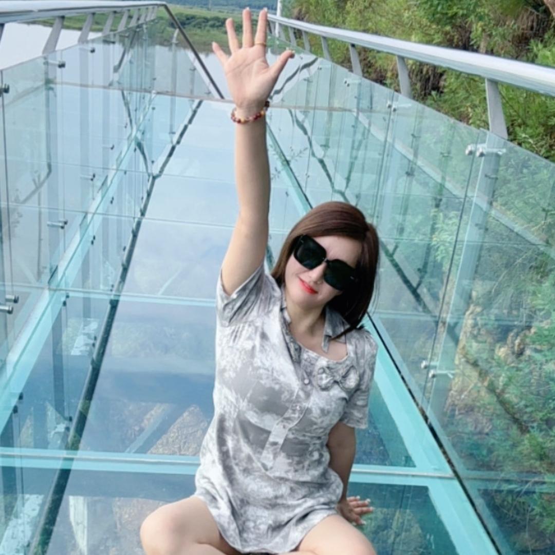 ❄️雪姐❄️发财，被爱