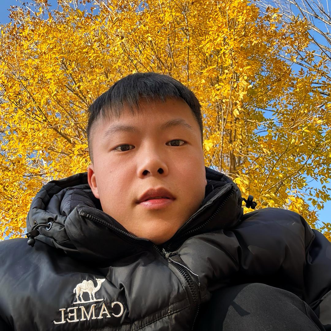 他叫小陈