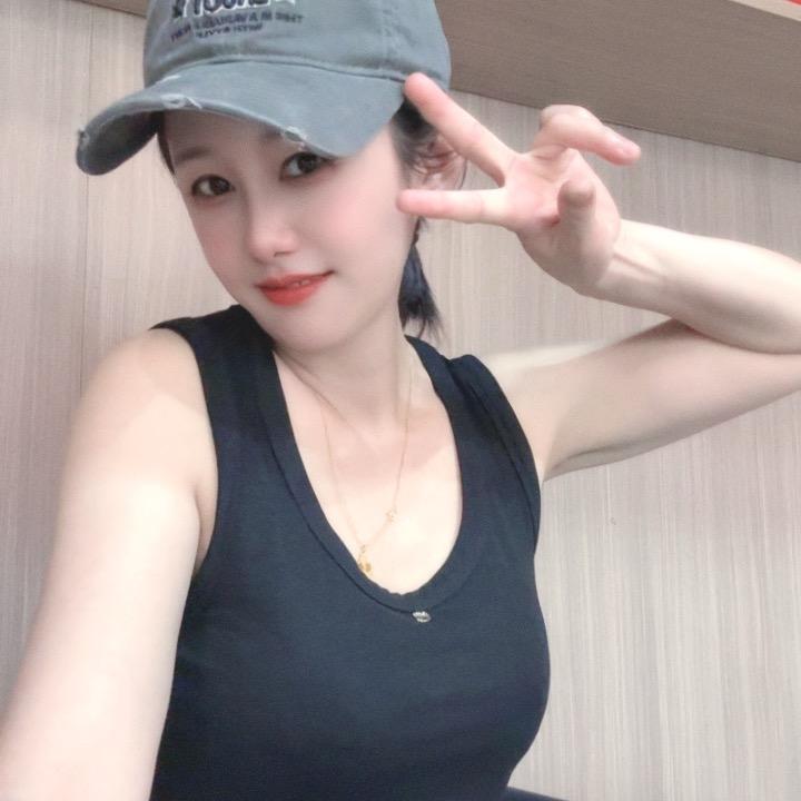 步行街香e阁女装实体店