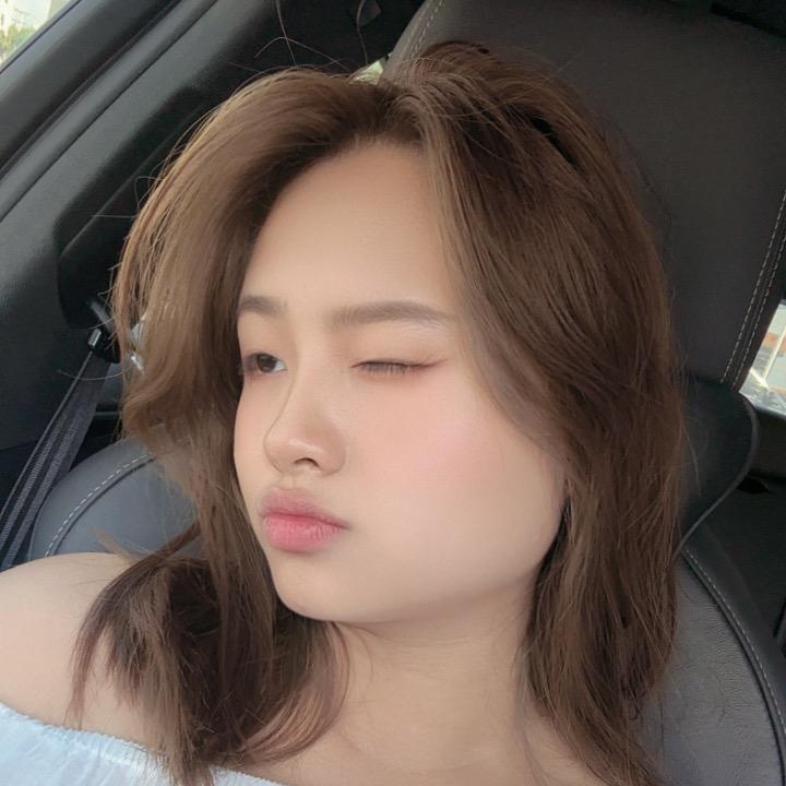 💐啊琳呀🌼