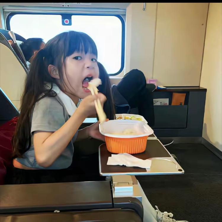 李李.钧坤