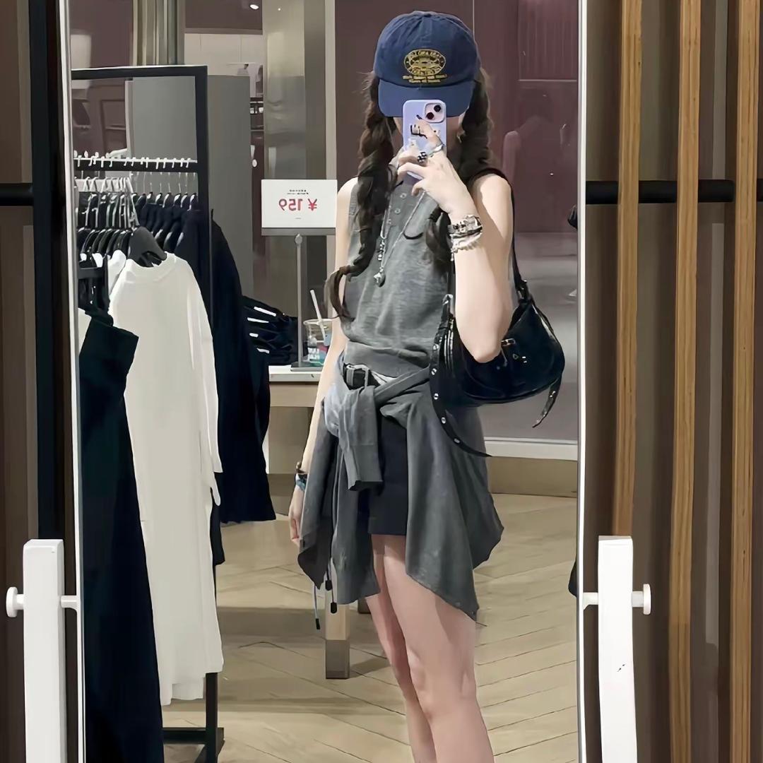 贺贺微胖小个子