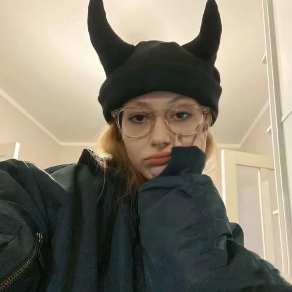 小美🖤