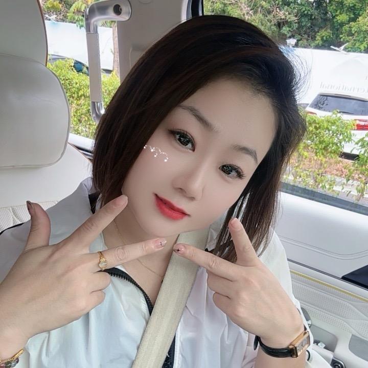 赤壁头皮头疗洁面养发馆～冯馆主