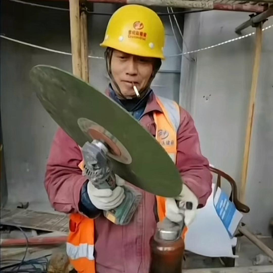 粤L·钓鱼佬