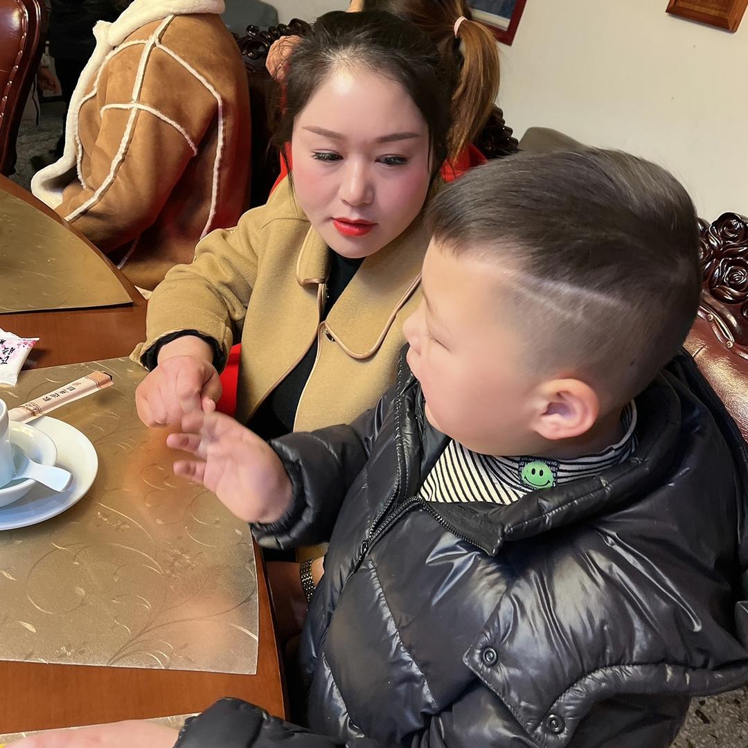 刘小茹（登封）