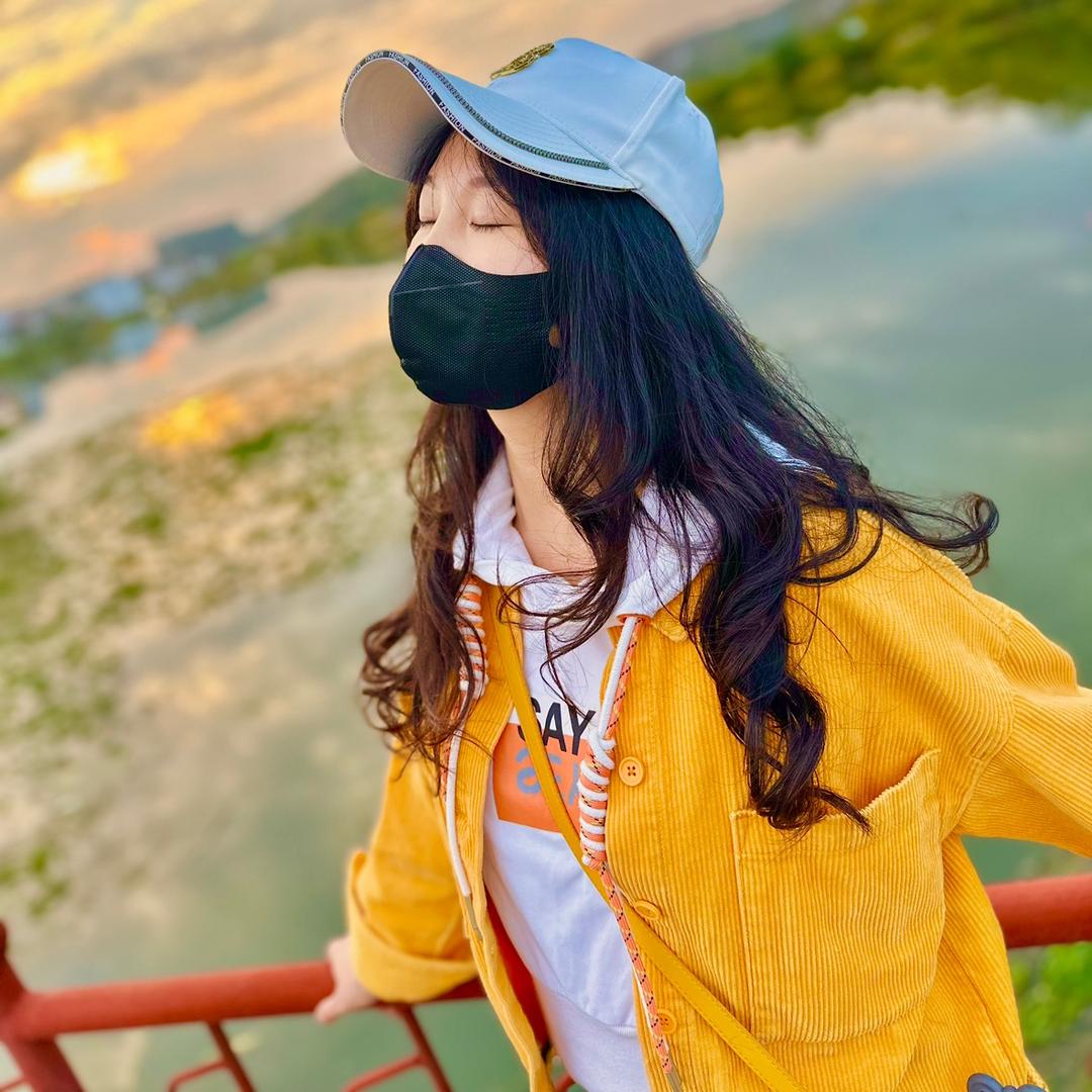 小柒