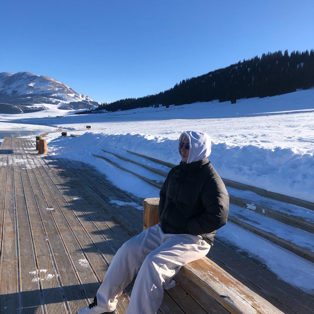 霍尔果斯租房卖房