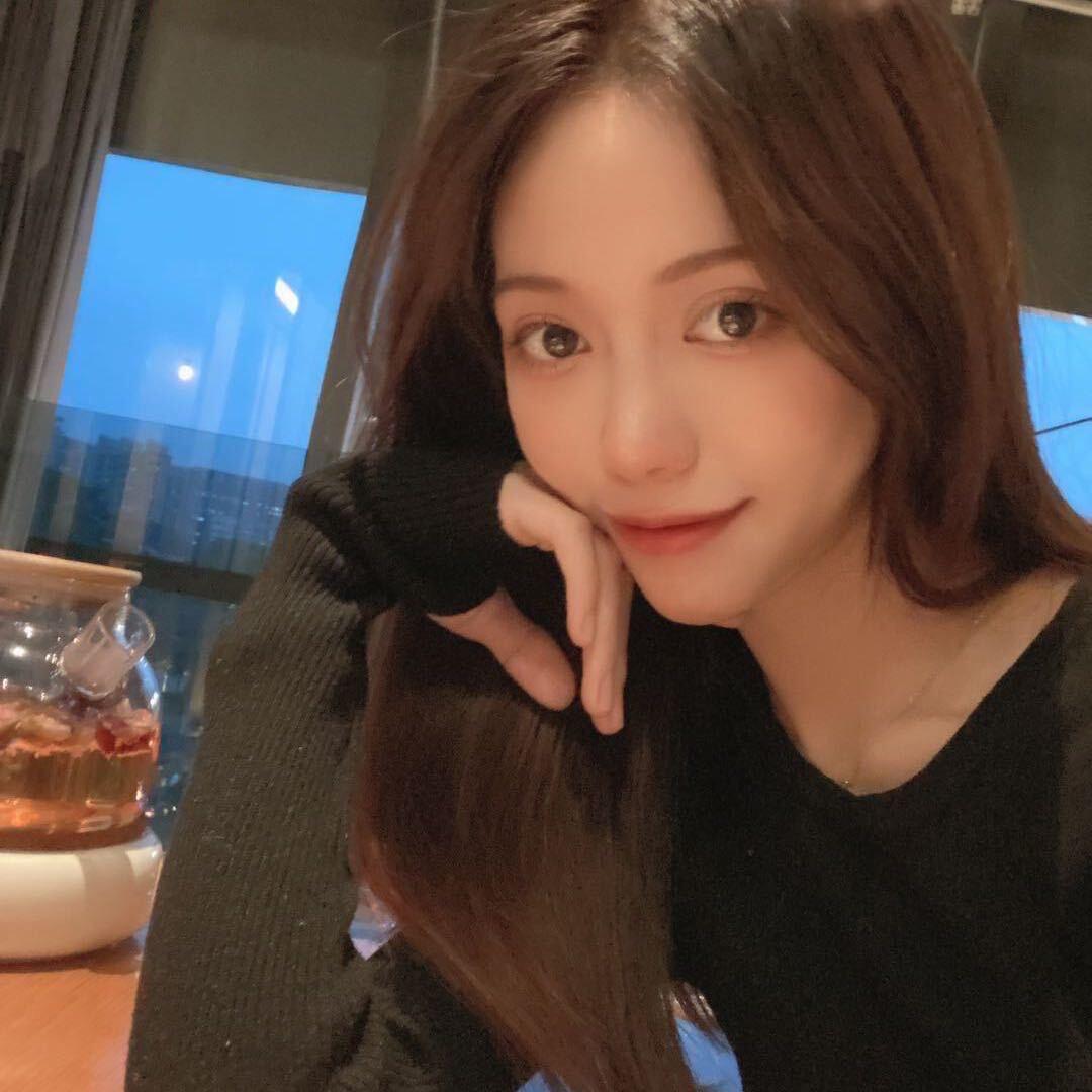 典赞艺术培训中心酱酱老师宠粉号