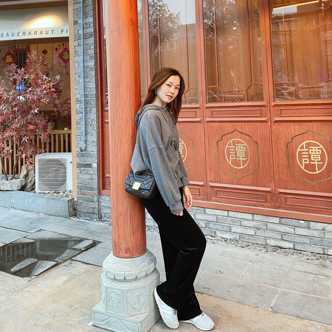 淡然，